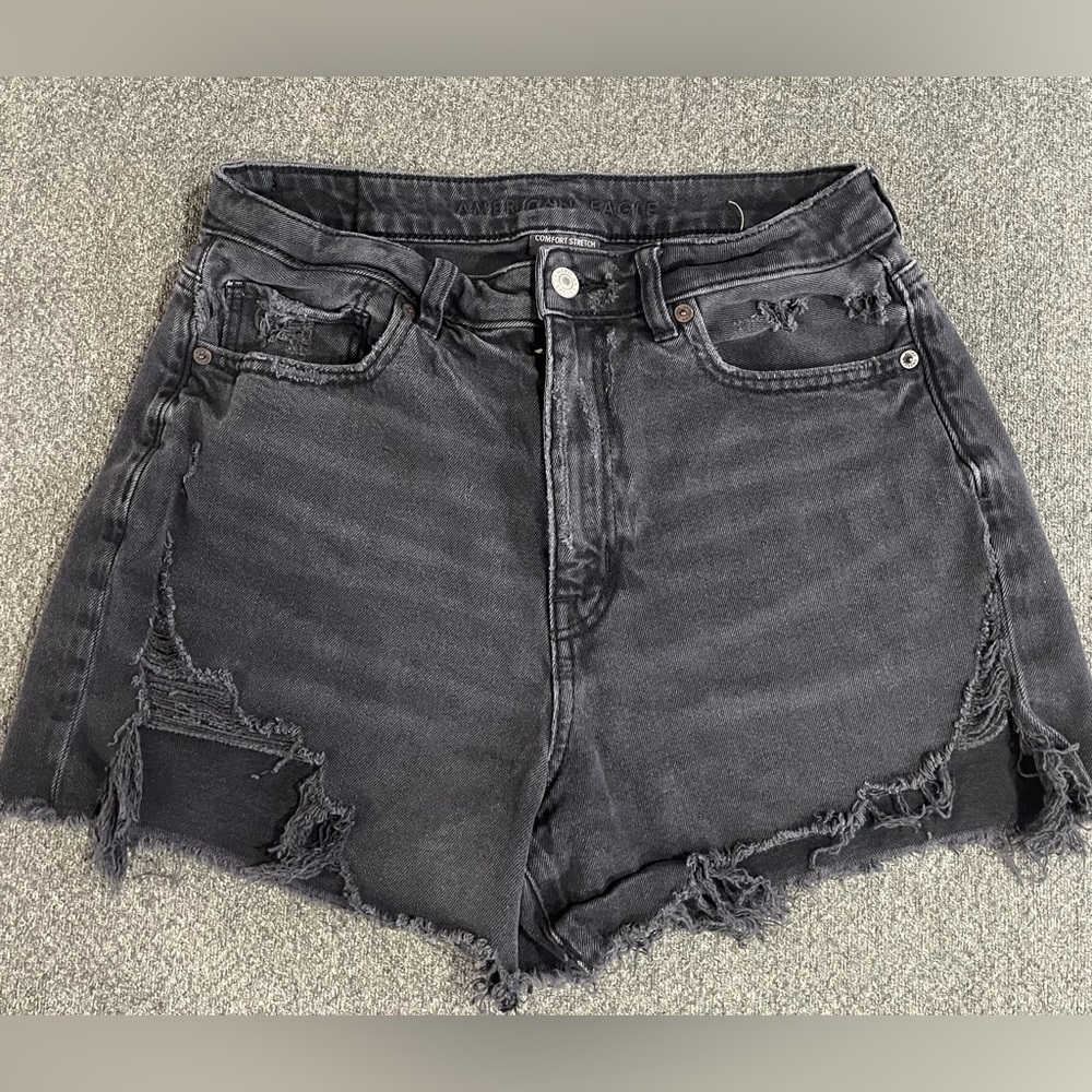 American Eagle Outfitters Womens  Stretch Highest Rise Black Mom Shorts Size 8